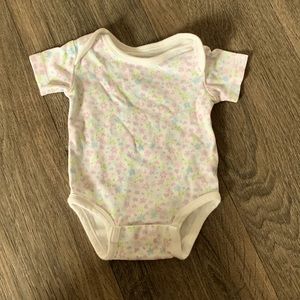 0-3m newborn onsie